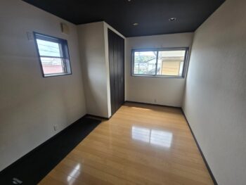 image_6051398821355972309_0